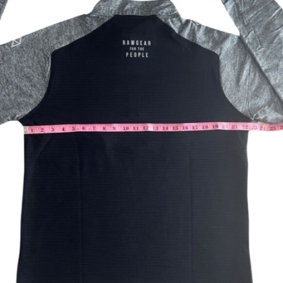 Raw Gear Men’s Black and Gray L/S Quarter Zip Shirt with Zip Pocket. Large. NWT - Picture 13 of 15